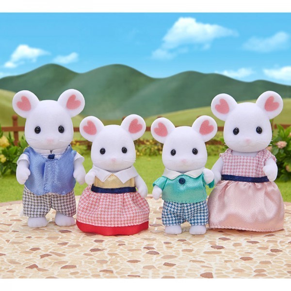 Sylvanian Familes Marshmallow Mouse Family