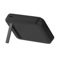 Power-Banks-Belkin-BoostCharge-Pro-Magnetic-Power-Bank-with-Qi2-15W-8K-BPD007BTBK-3