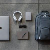 External-Hard-Drives-LaCie-2TB-Mobile-Drive-External-Hard-Drive-STLP2000400-7