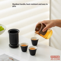 603dcabada8fe5b2-f-w_200