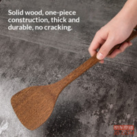 fe883055a59d1622-f-w_200