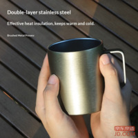 d95a20d0f4a8ea40-f-w_200