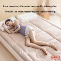 59d2dd573c4ef407-f-w_200