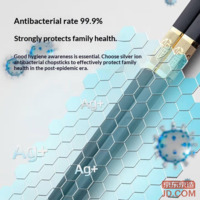 1776e6bf6fced520-f-w_200