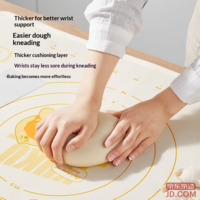 990b5d04b8376445-f-w_200