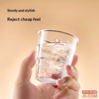 c07cec419b97adf7-f-w_200