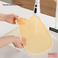 b22fe517004a2ace-f-w_200