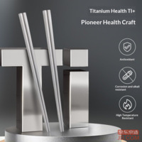 8e655f1bde2747cf-f-w_200