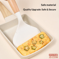 9618531456f8be3f-f-w_200