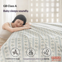 5f13c2915f9316ee-f-w_200